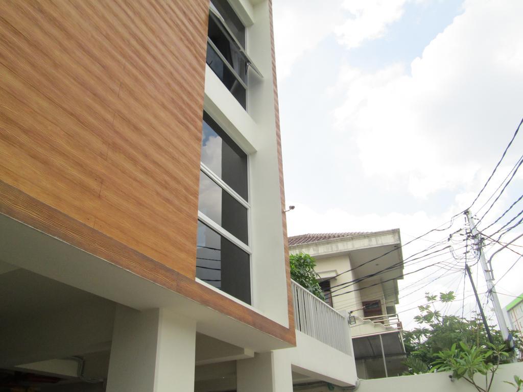 Rufia Wisma tamu